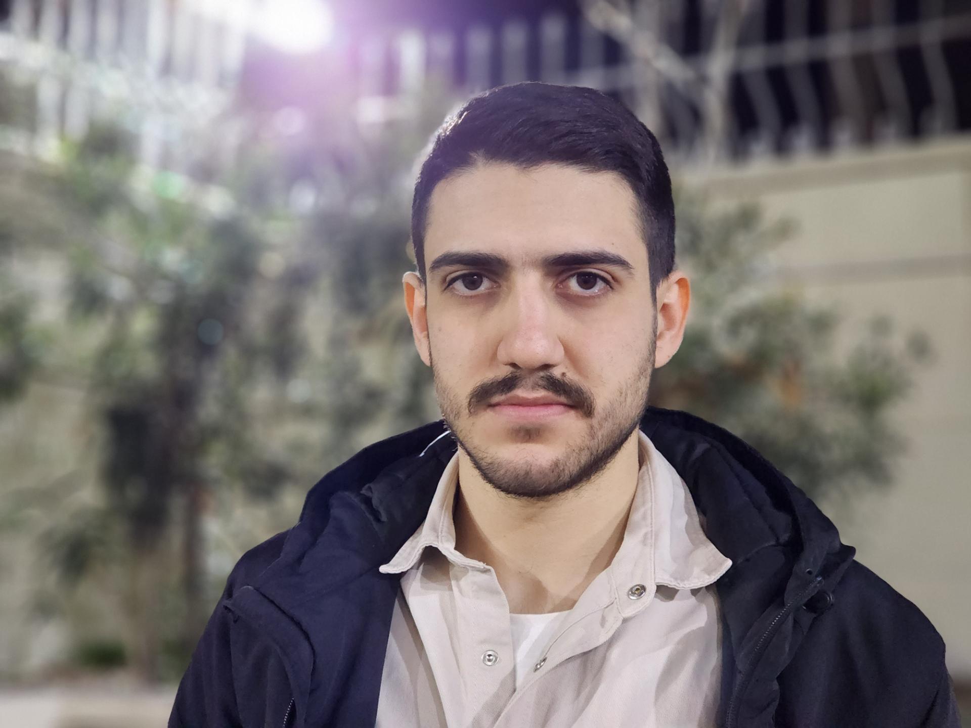 عکس پرتره با دوربین ۳ برابری گلکسی اس ۲۲ اولترا