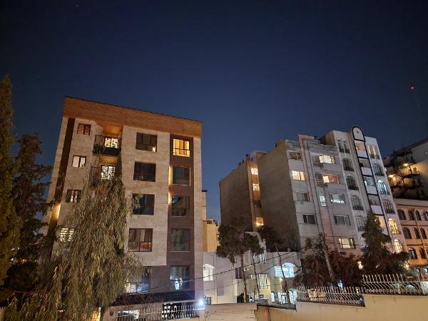 عکس دوربین اصلی گلکسی اس ۲۲ اولترا در تاریکی ۱