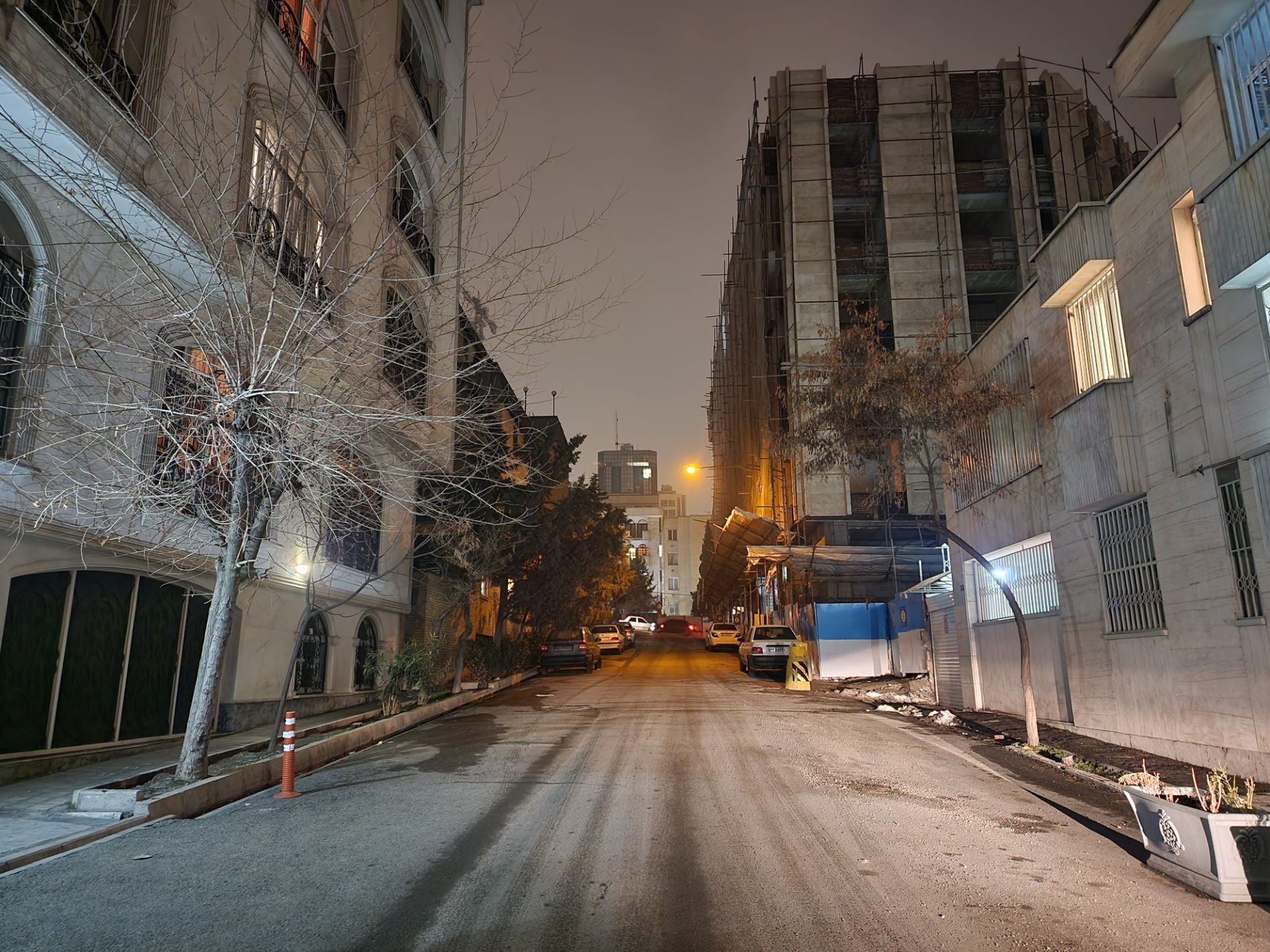 عکس دوربین اصلی گلکسی اس ۲۲ اولترا در تاریکی ۳