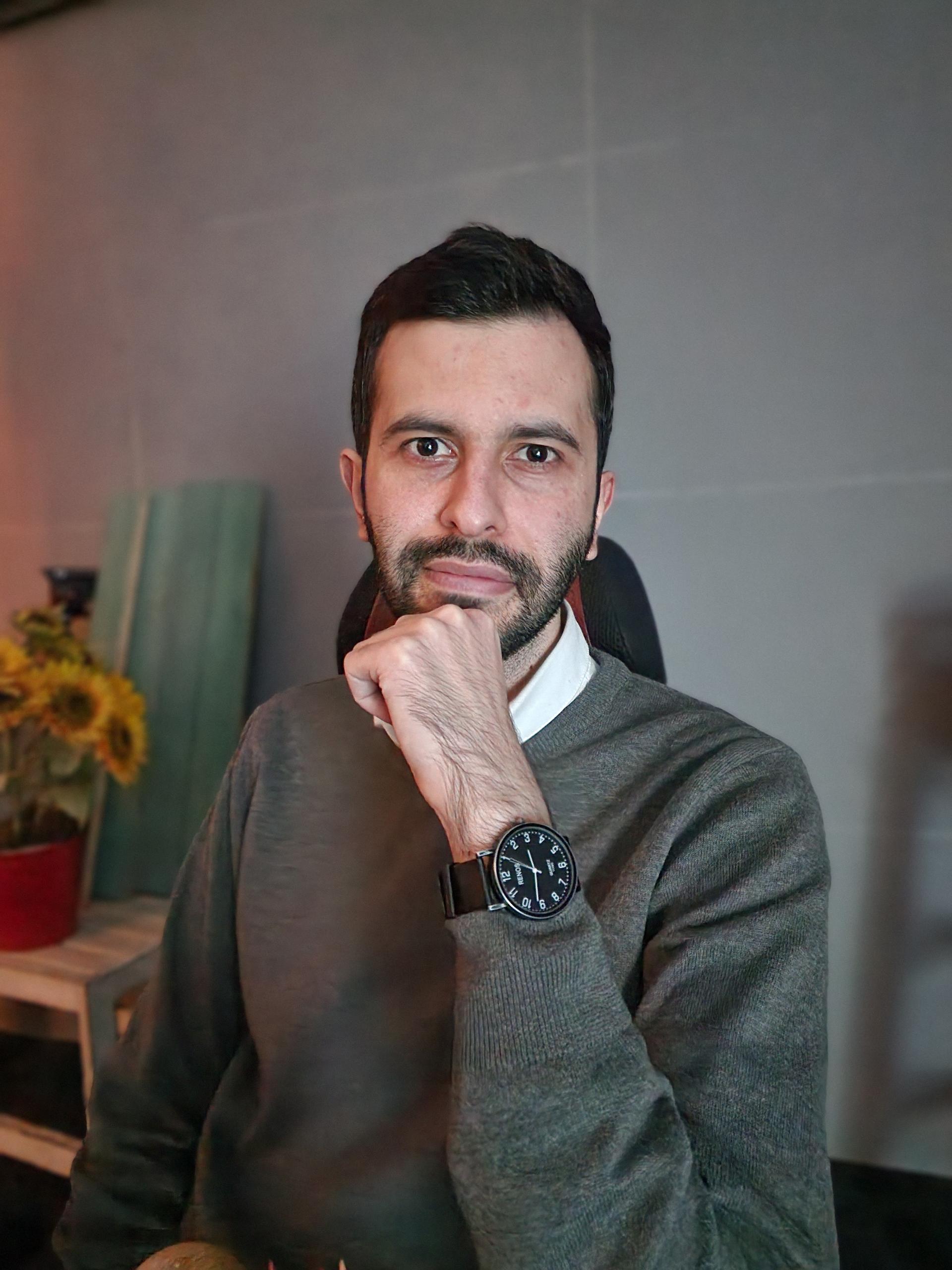 عکس پرتره گلکسی اس ۲۲ در تاریکی