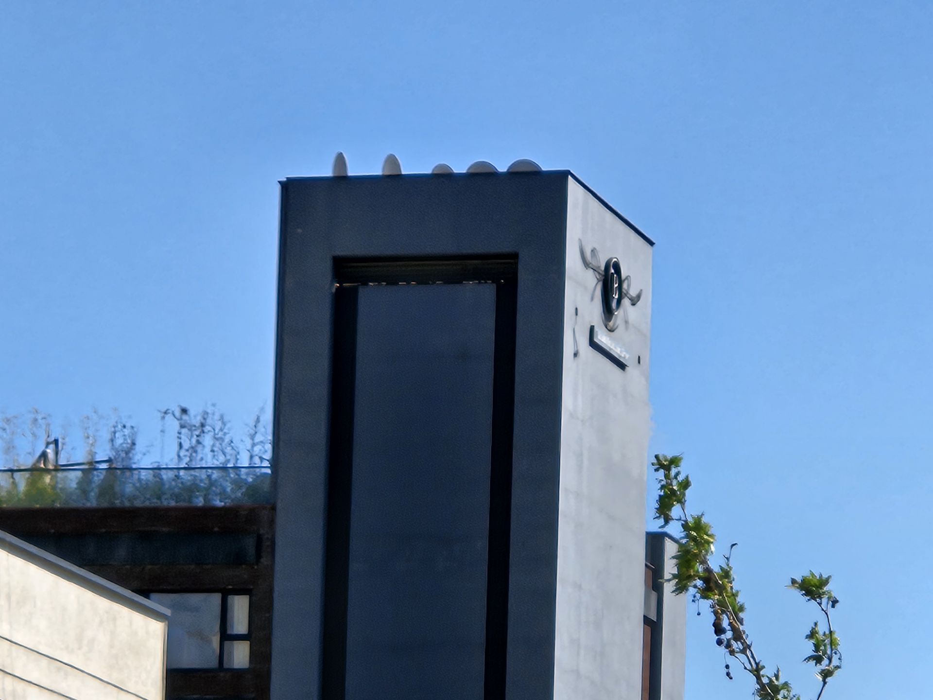 زوم ۱۰ برابری اس ۲۳