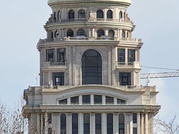 برش عکس ۱۰ برابری گلکسی اس ۲۳ اولترا