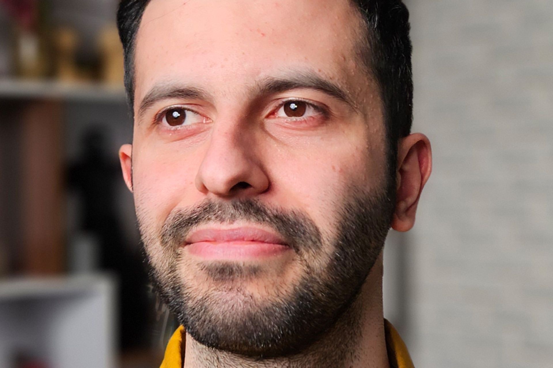 کراپ پرتره دوربین اصلی اس ۲۳