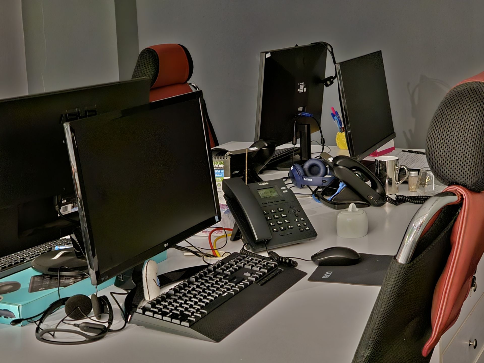 عکس ۳ برابری گلکسی اس ۲۳ اولترا در تاریکی ۲