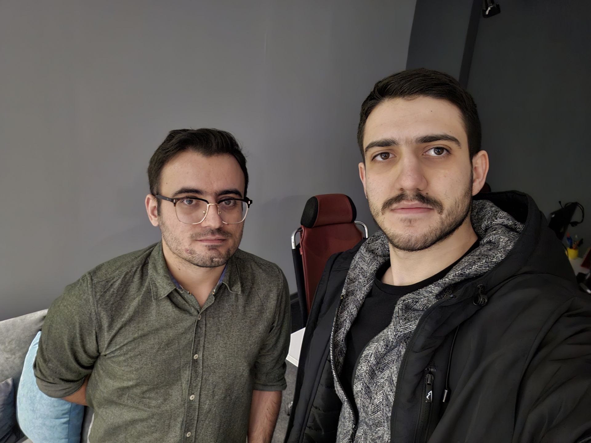 عکس سلفی گلکسی اس ۲۳ اولترا در تاریکی