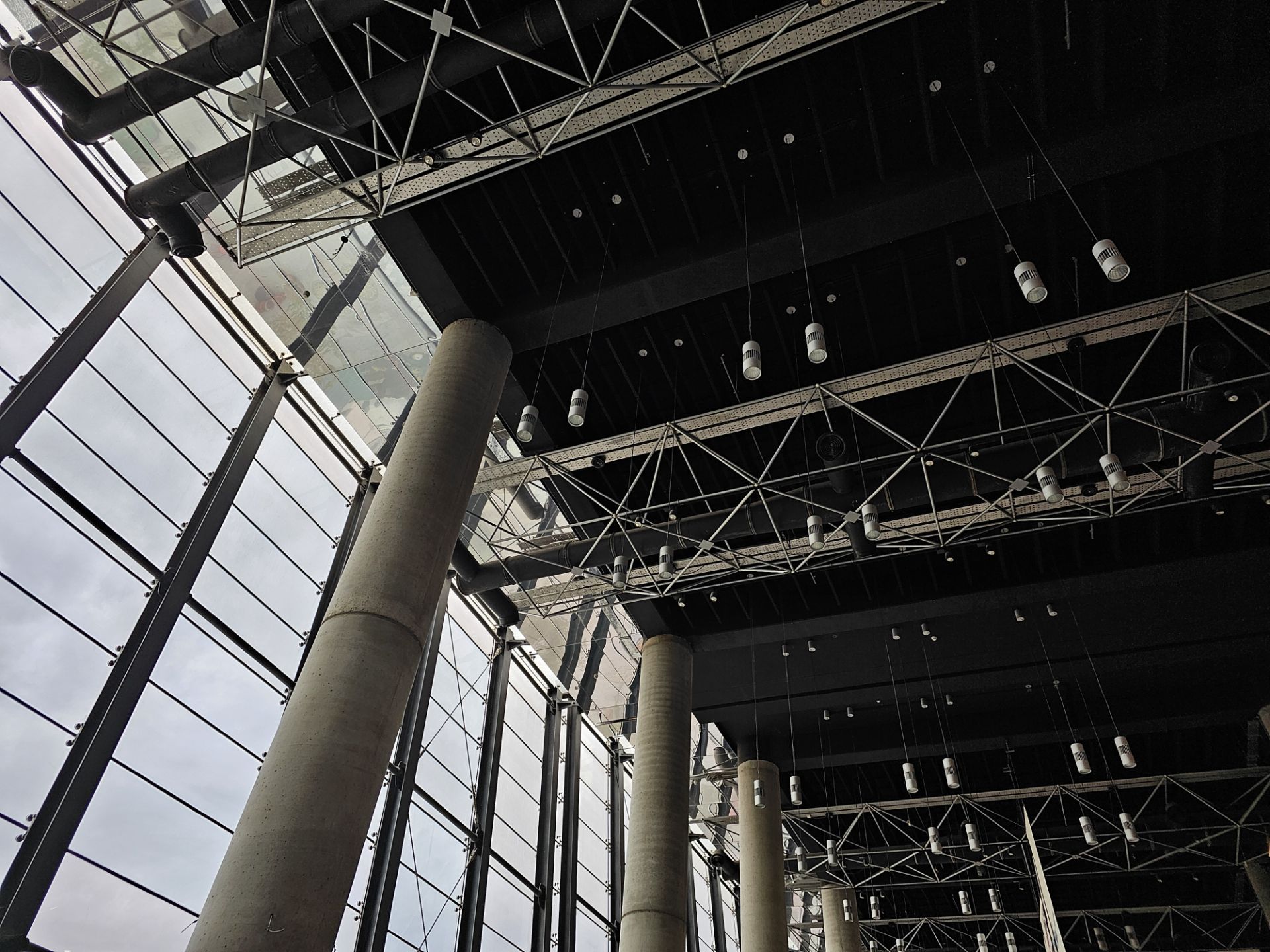 عکس ثبت شده با دوربین اصلی گلکسی S23 اولترا - HDR