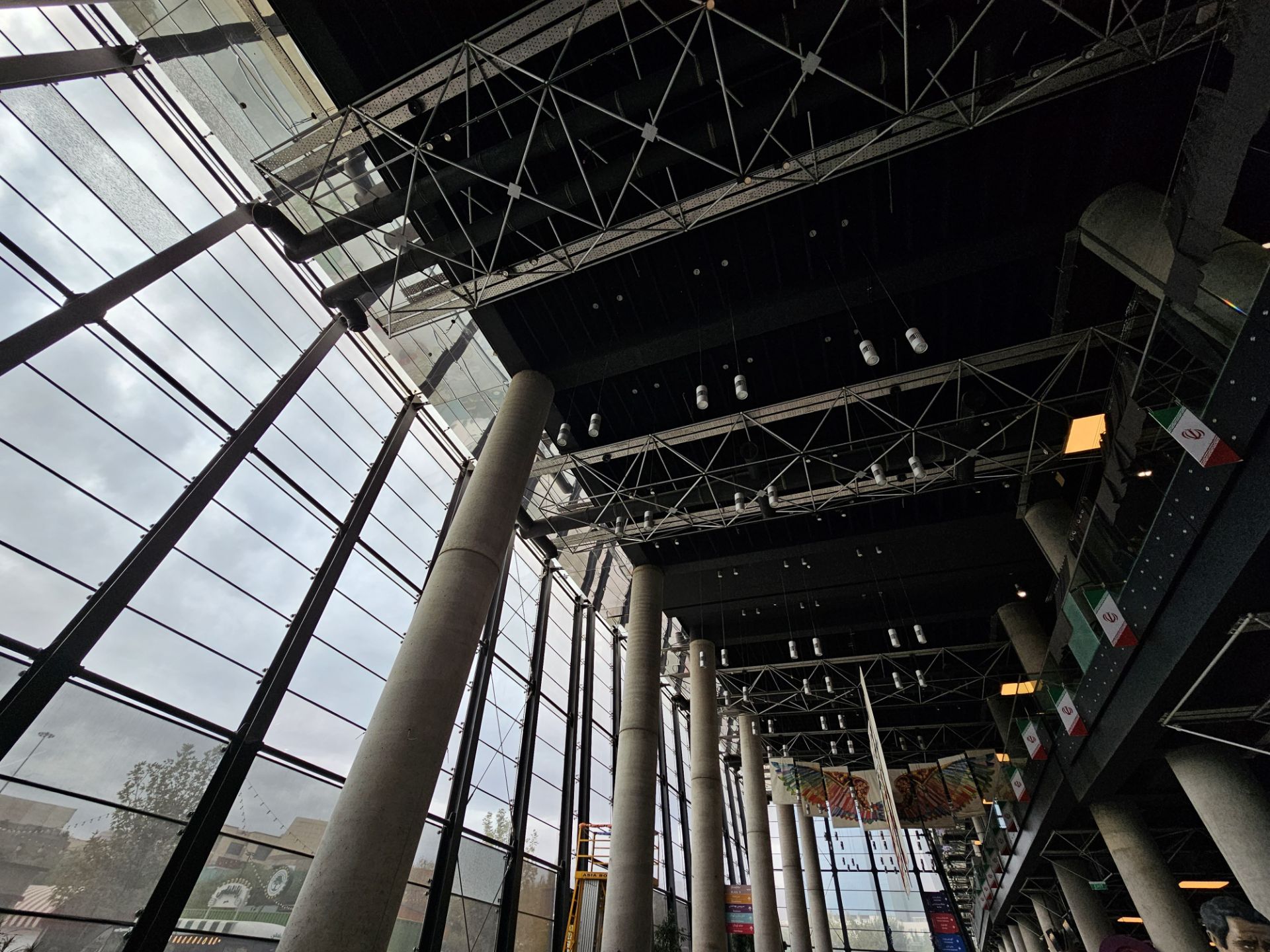 عکس ثبت شده با دوربین اولتراواید گلکسی S23 اولترا - HDR