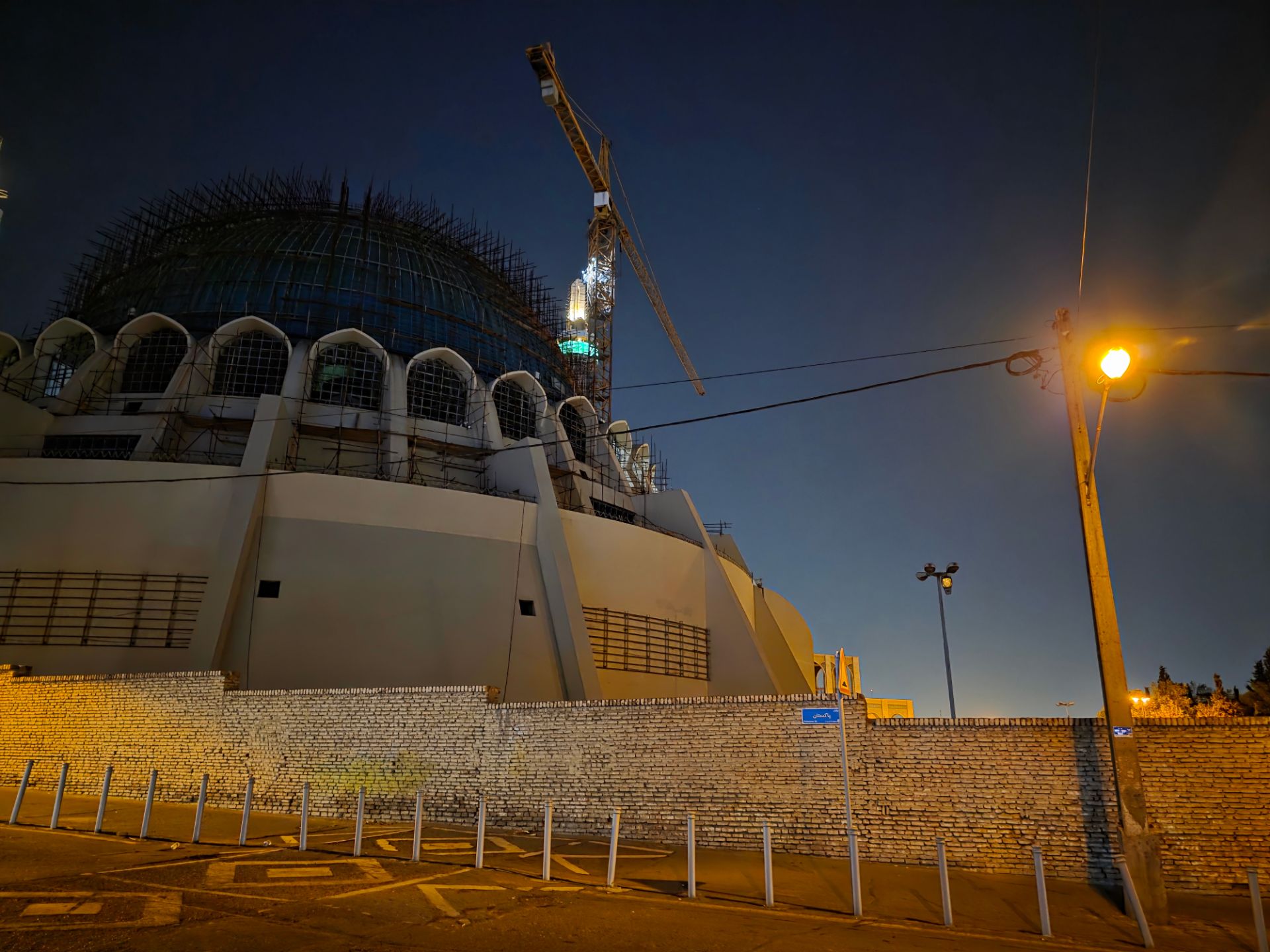 مسجد تاریک