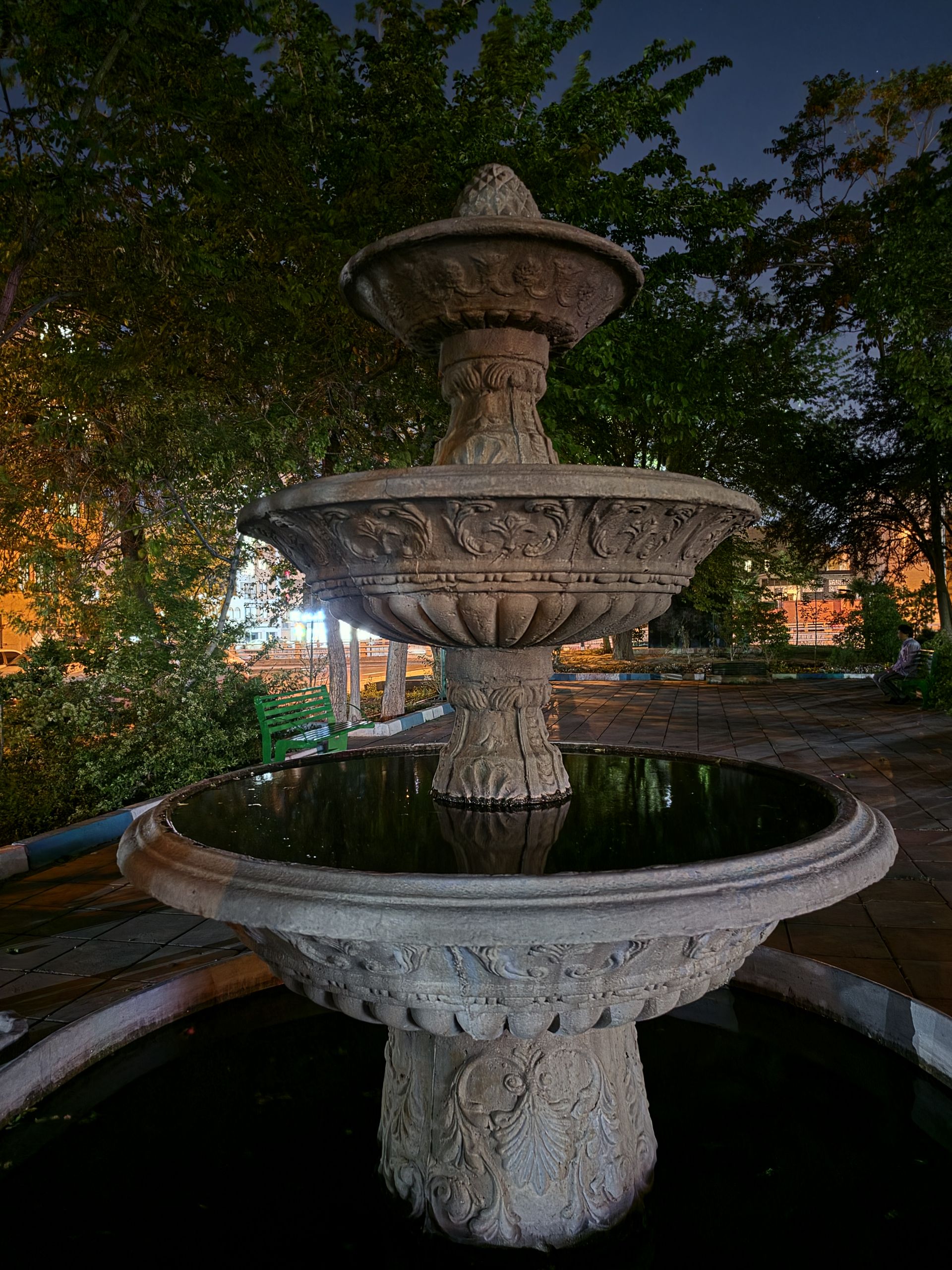 عکس در تاریکی با دوربین اصلی S26 اولترا