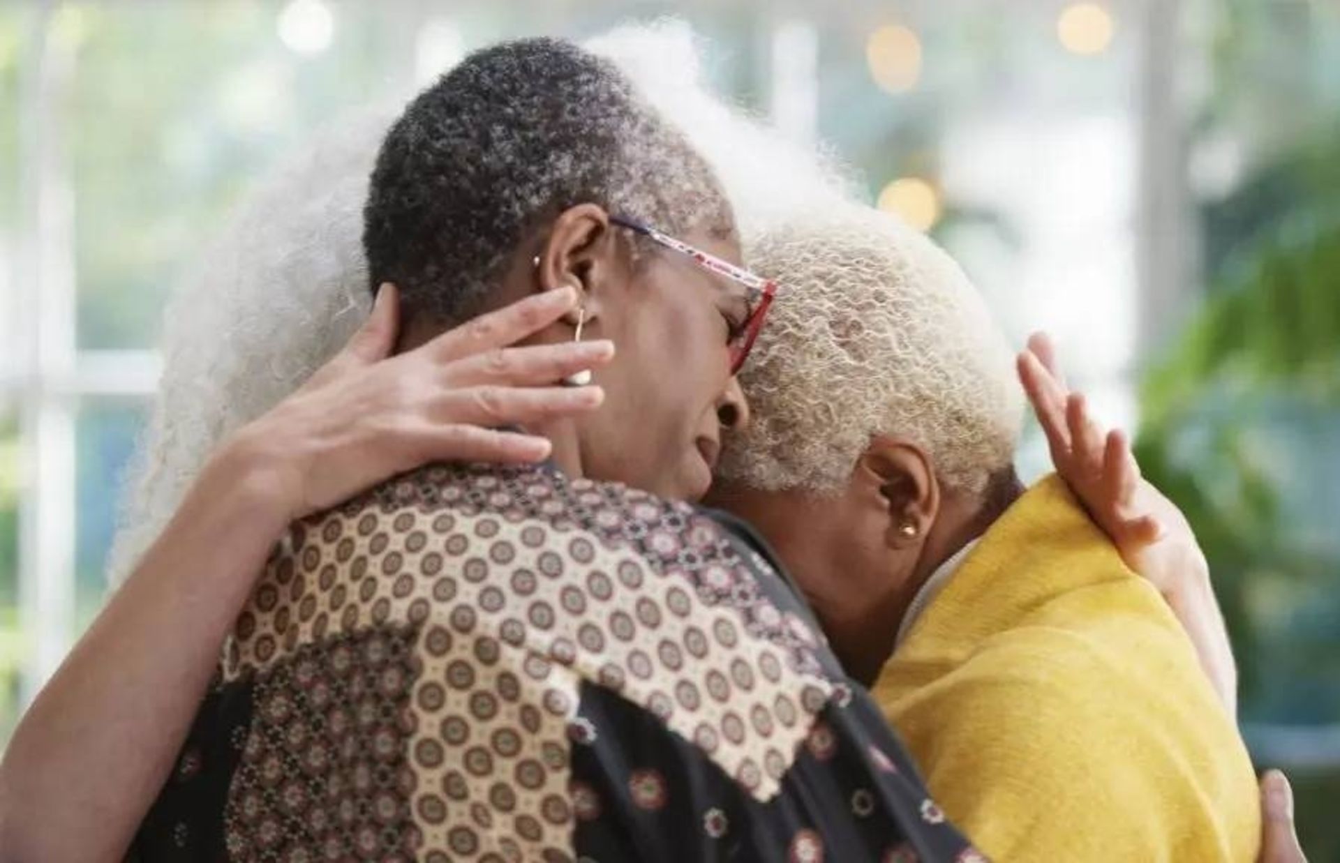 ناراحتی و گریه