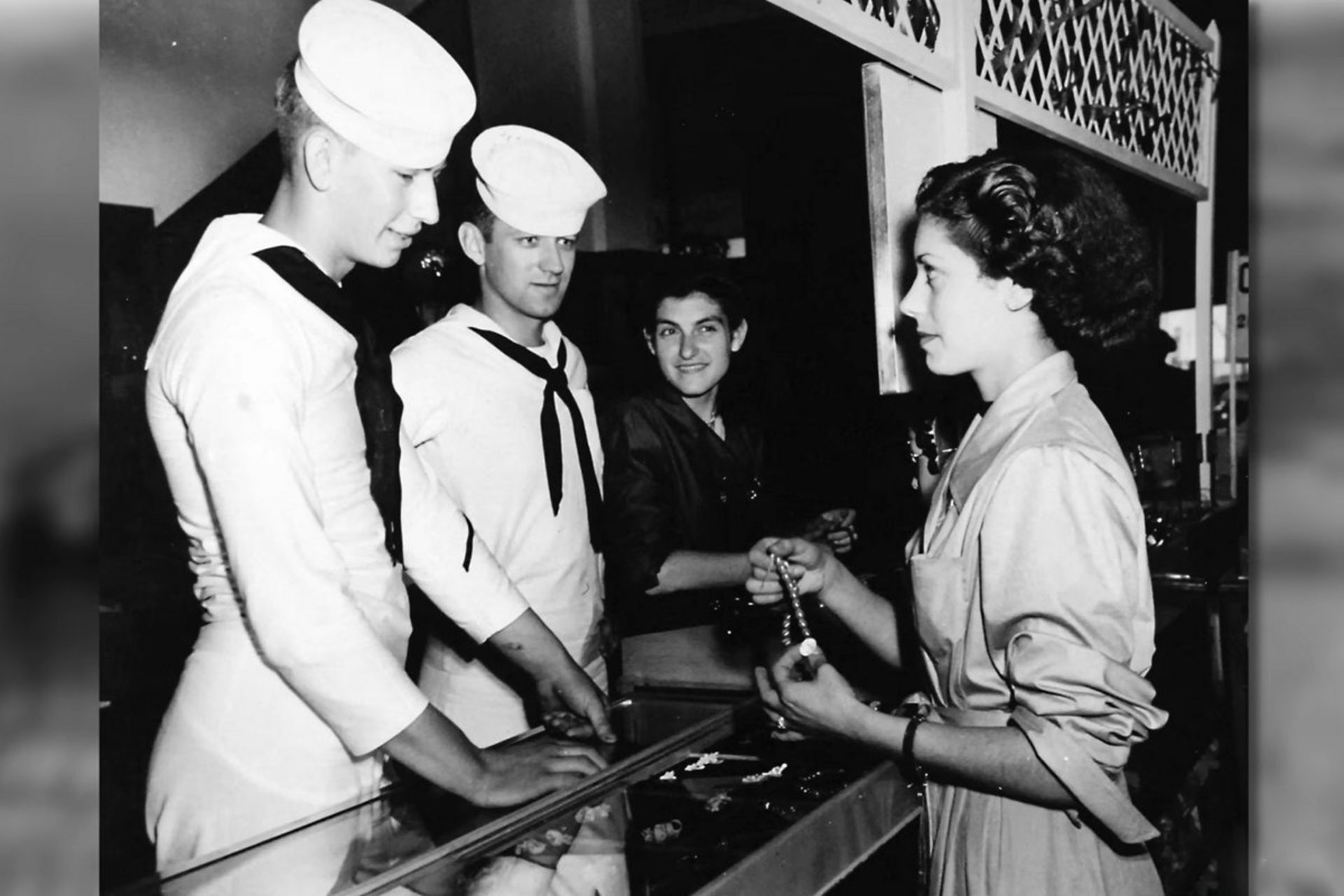 ملوانان آمریکایی در فرانسه