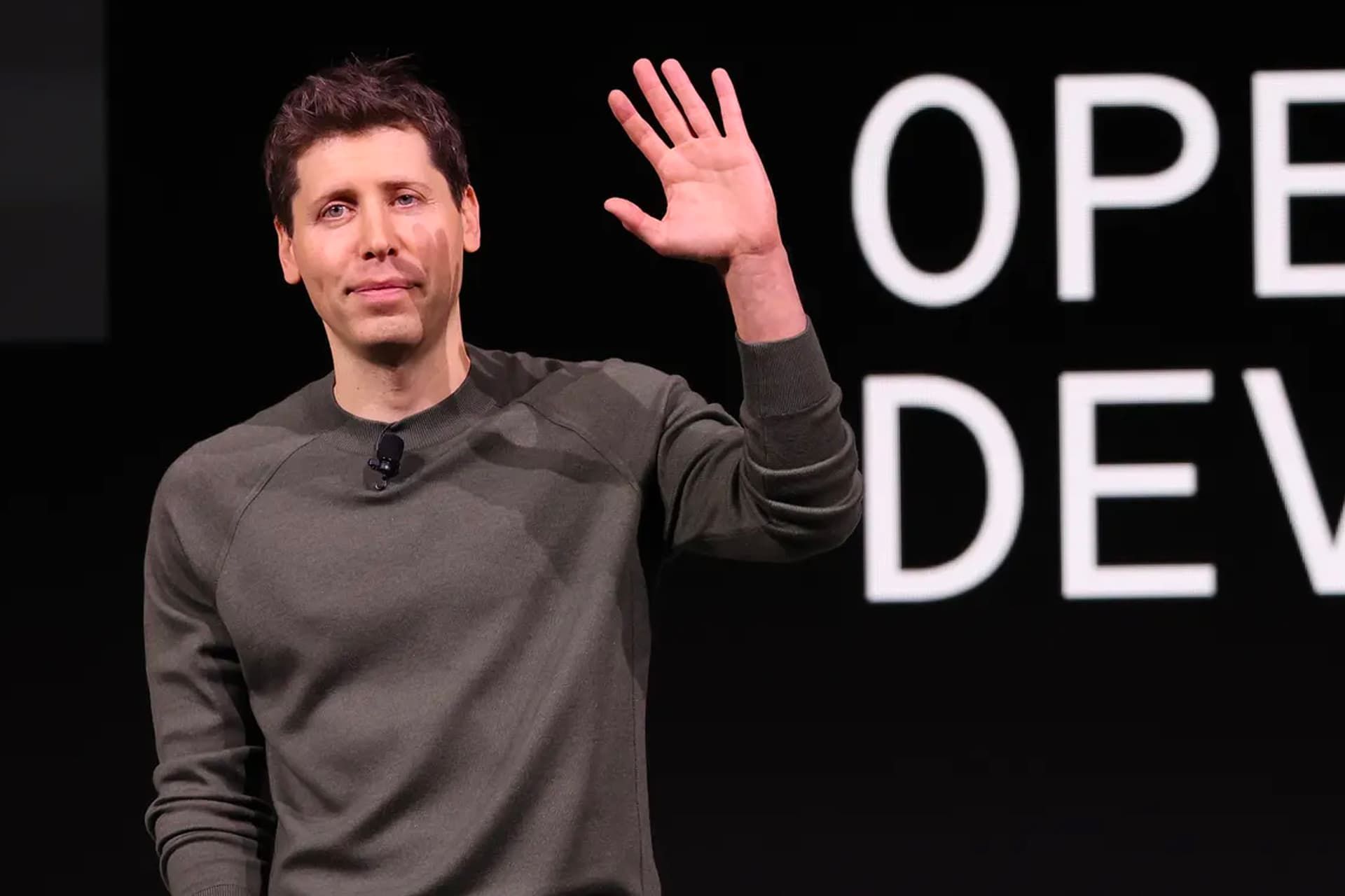 سم آلتمن / Sam Altman مدیرعامل سابق OpenAI در حال خداحافظی