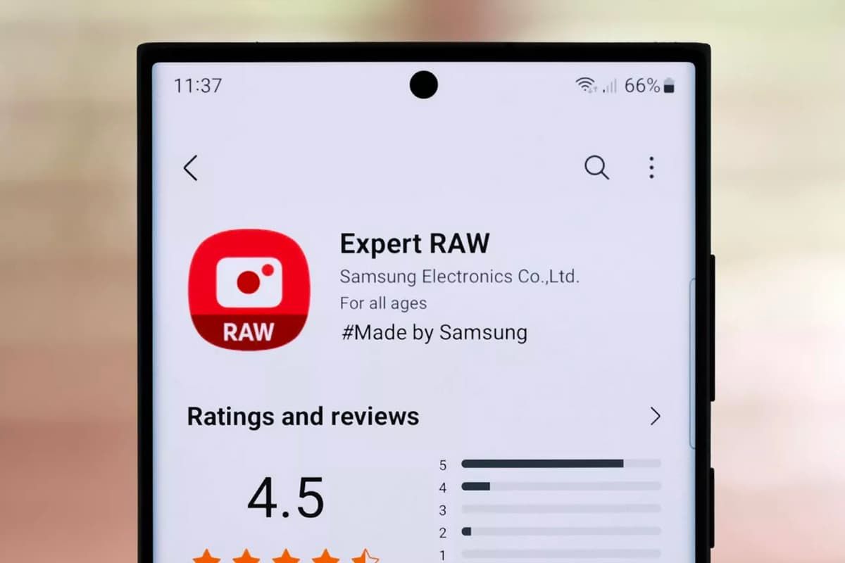 صفحه اپلیکیشن Expert RAW در گلکسی استور