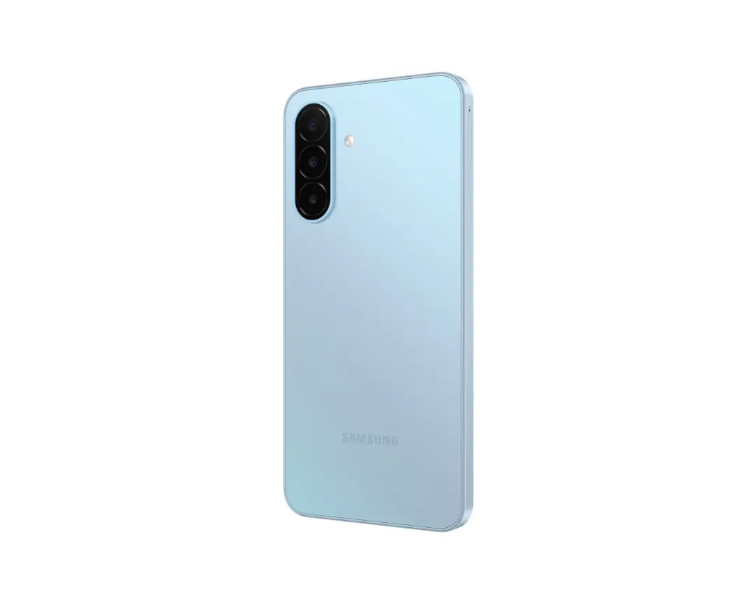گوشی سامسونگ گلکسی A18 (Samsung Galaxy A18) با بدنه آبی روشن و دوربین سه‌گانه