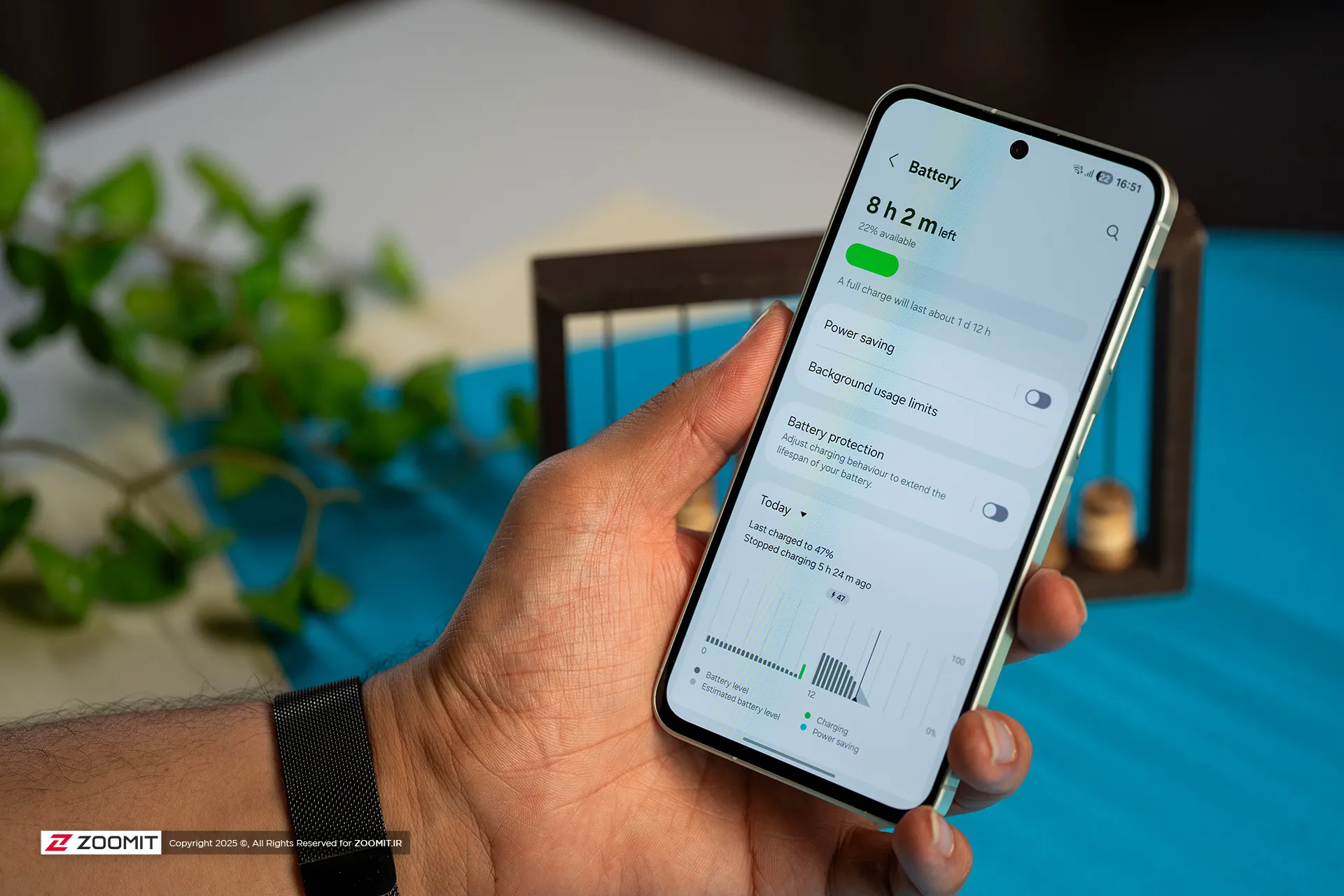 کاربران سامسونگ از افت عملکرد باتری گوشی با نصب One UI 7 خبر می‌دهند
