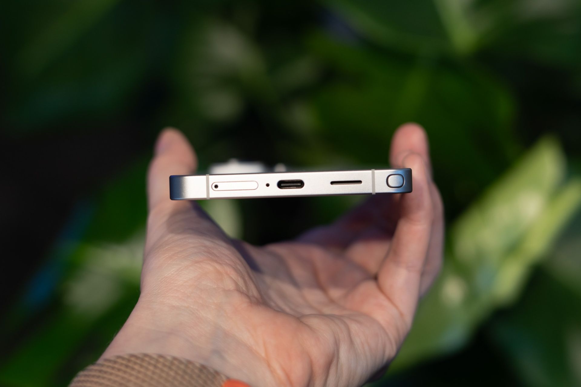 فریم پایینی گلکسی S26 اولترا