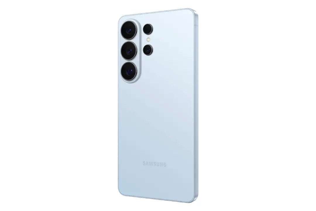 پنل پشت و چینش دوربین گوشی موبایل گلکسی اس 26 اولترا سامسونگ آبی روشن / Samsung Galaxy S26 Ultra