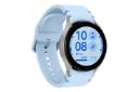 نمای چپ رنگ نقره ای ساعت هوشمند سامسونگ Samsung Galaxy Watch FE به همراه بند آبی
