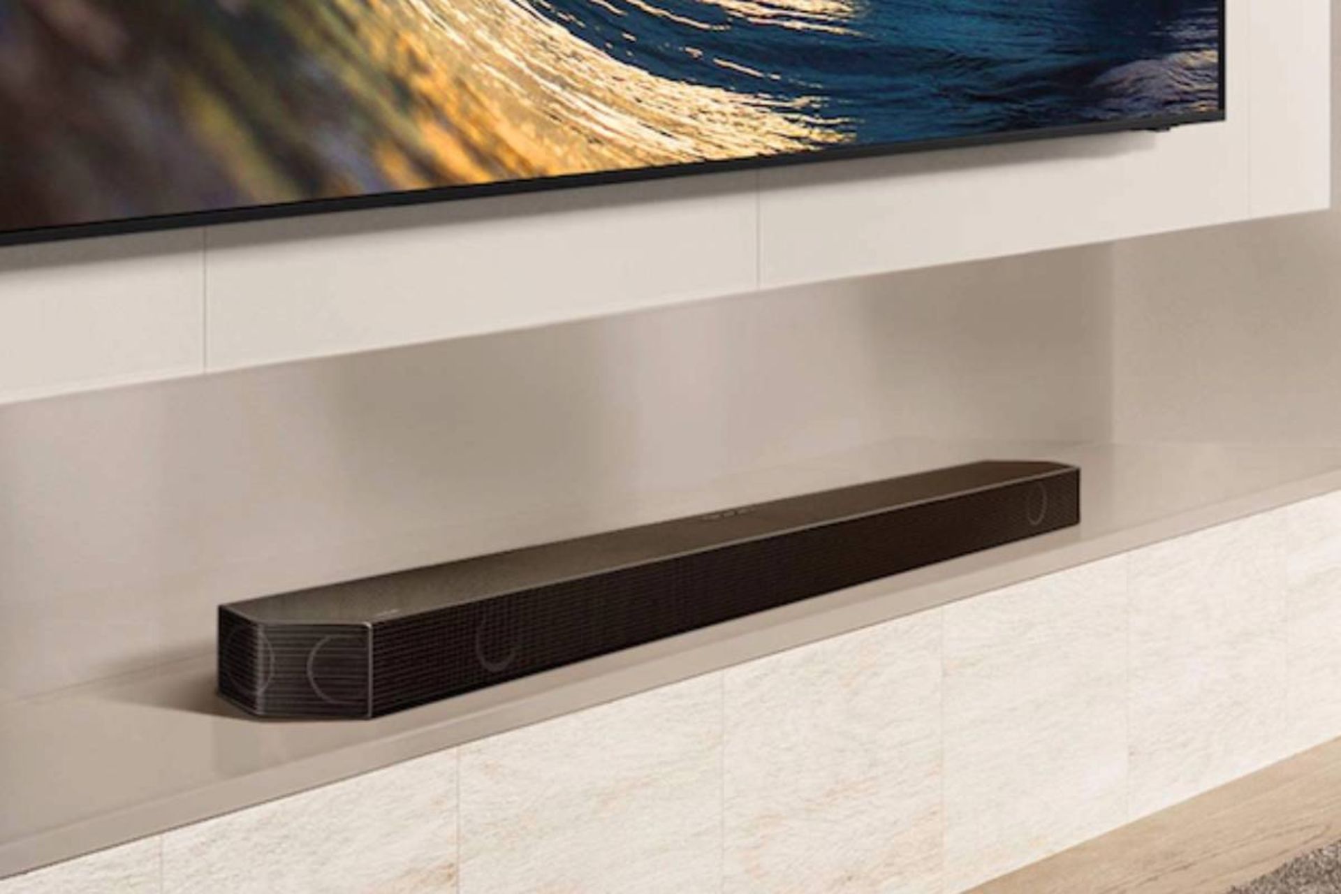 ساندبار سامسونگ مدل Q990D زیر تلویزیون