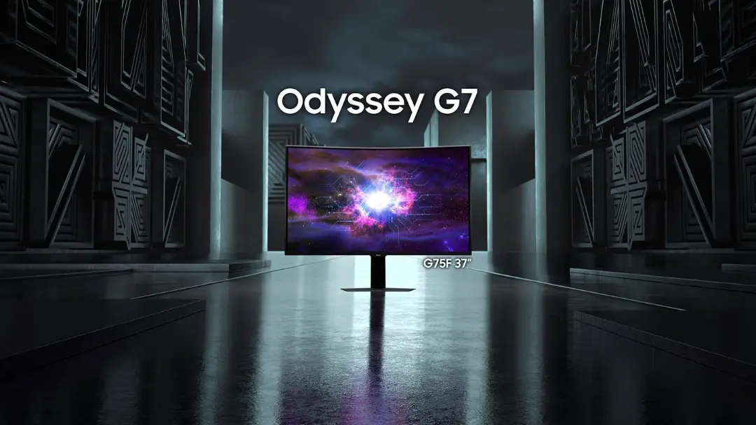 نمای جلو مانیتور سامسونگ اودیسه G7 G75F