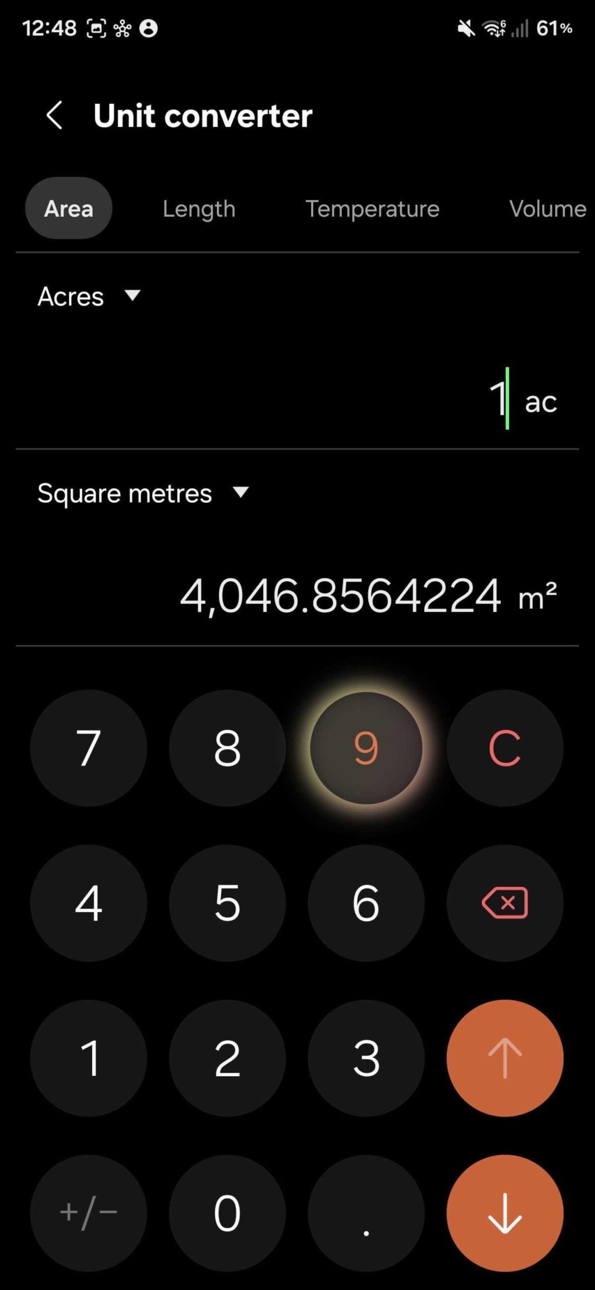 ماشین‌حساب One UI 8.5 سامسونگ حالت تبدیل واحد و تاریک