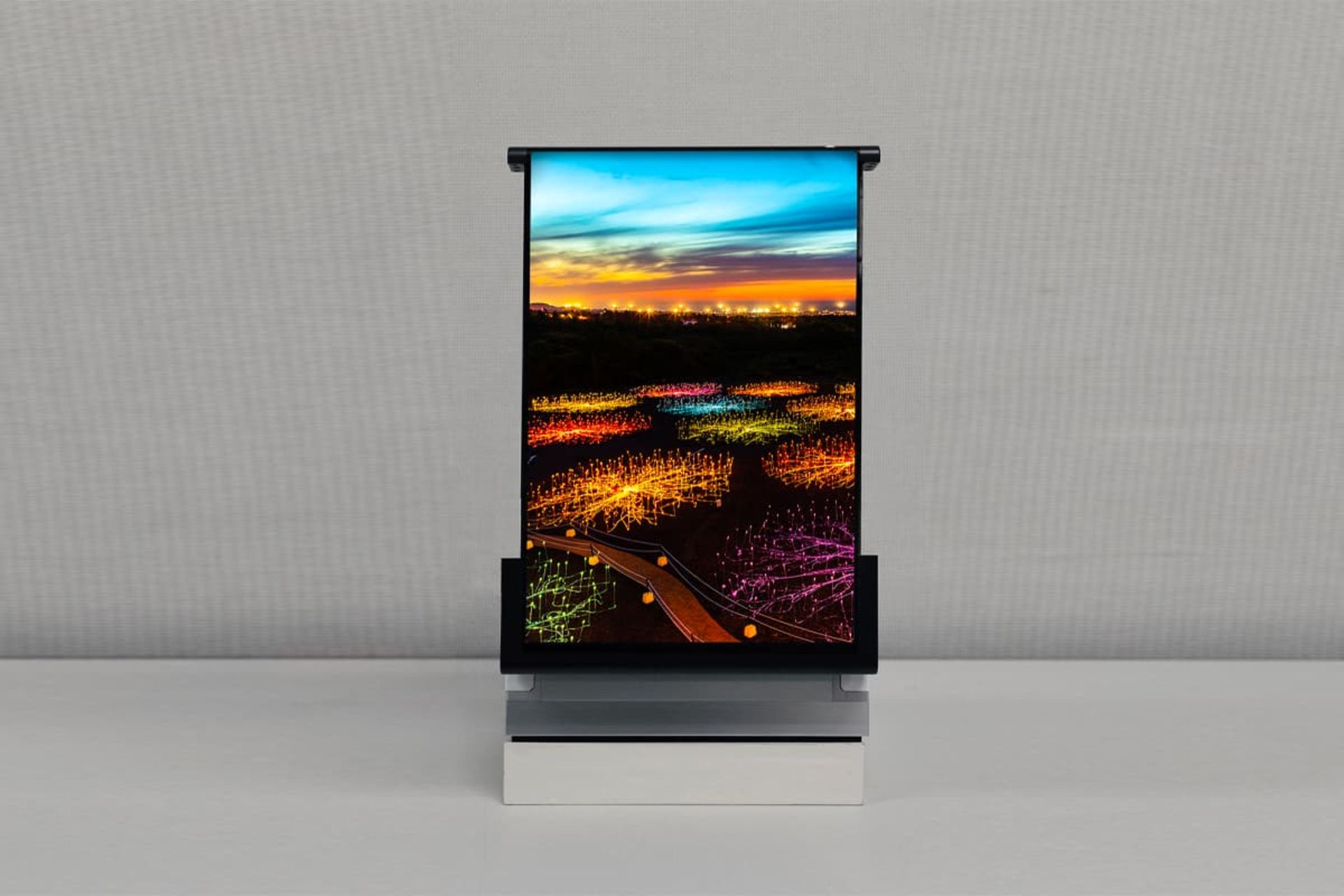 نمایشگر Rollable Flex سامسونگ از نمای جلو