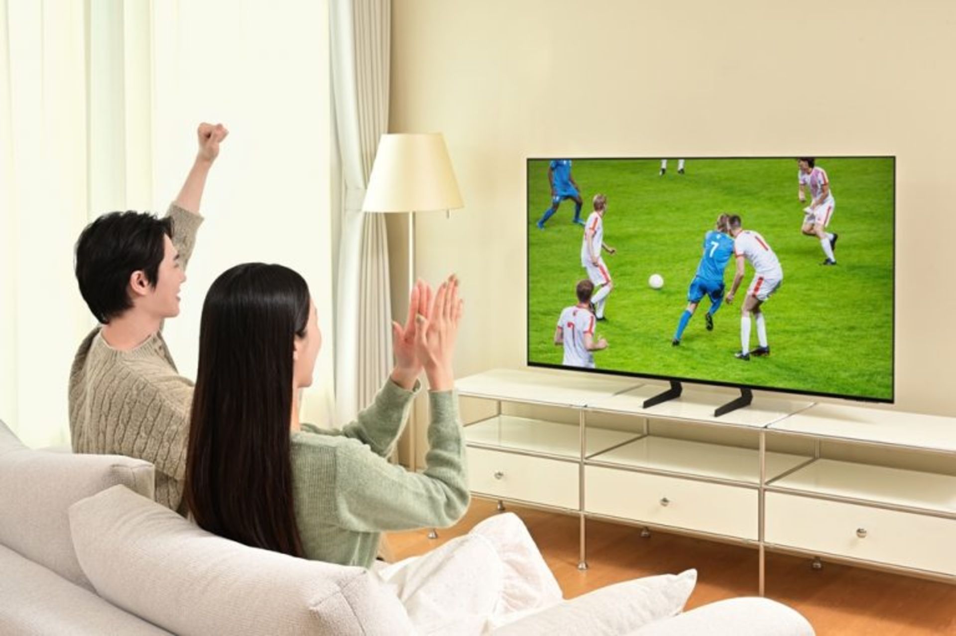 تلویزیون OLED سامسونگ مدل S85F