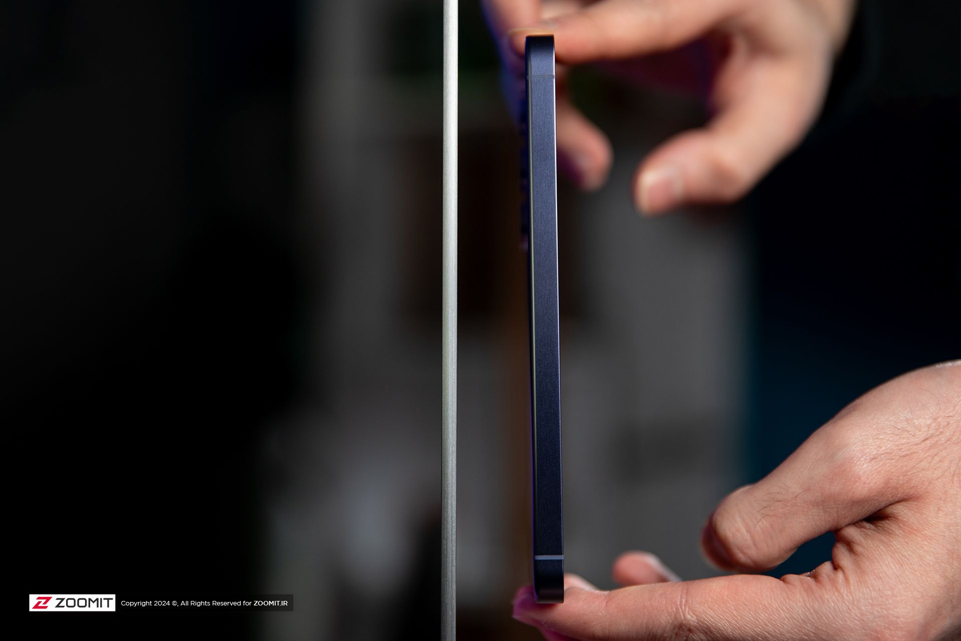 The very slim design of the Samsung S95B OLED TV