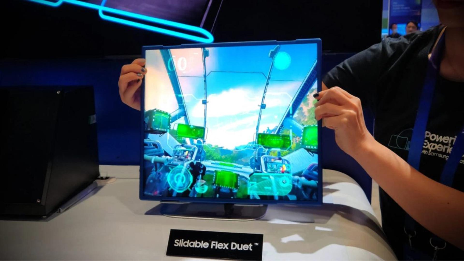 پنل OLED سامسونگ Slidable Flex Duet