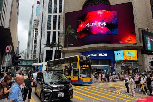 نمایش قدرت Micro RGB سامسونگ در قلب شهرهای بزرگ جهان