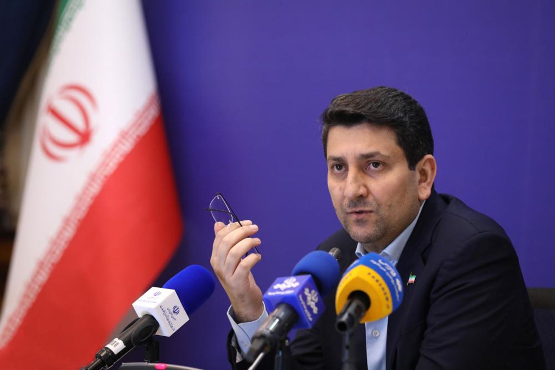 وزیر ارتباطات