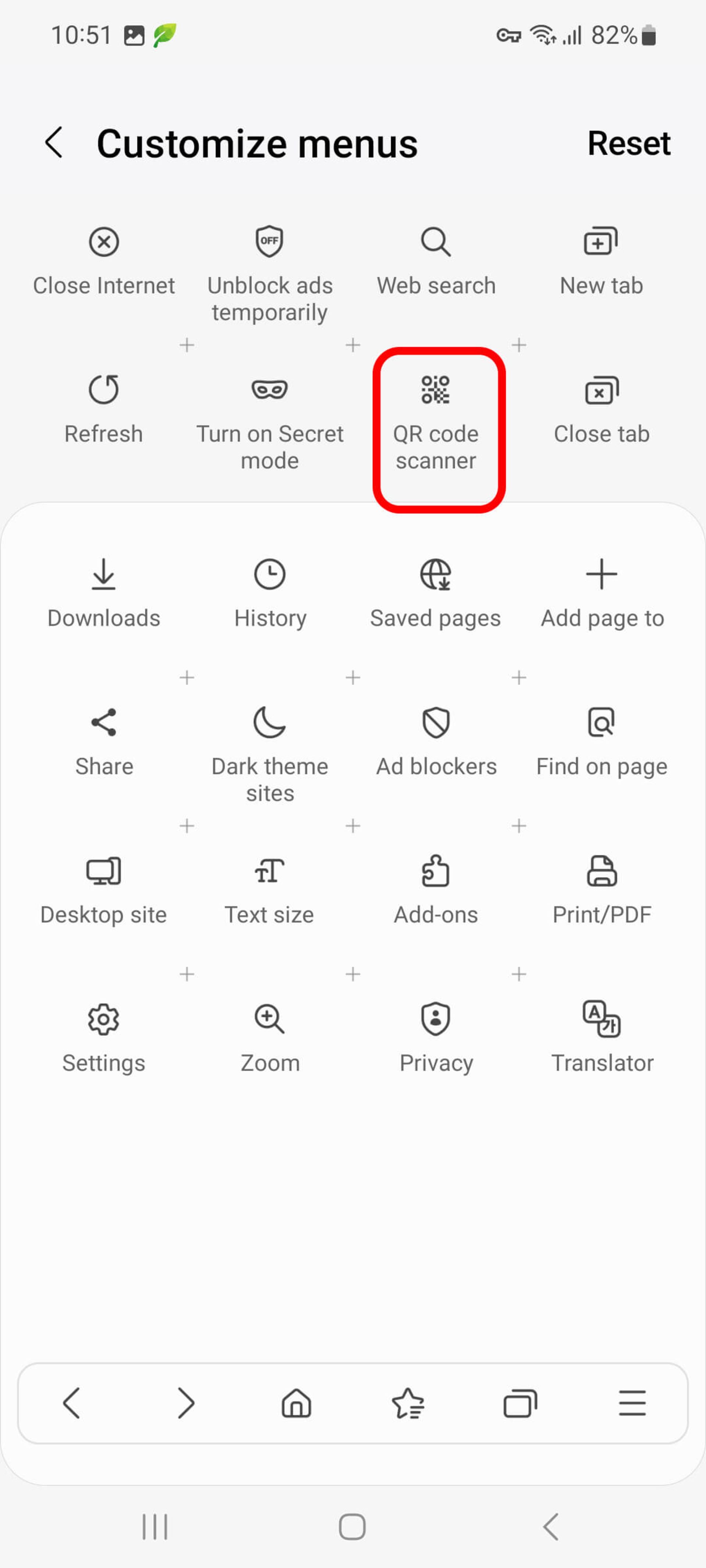 کشیدن و رها کردن گزینه QR code scanner در منوی اصلی مرورگر سامسونگ