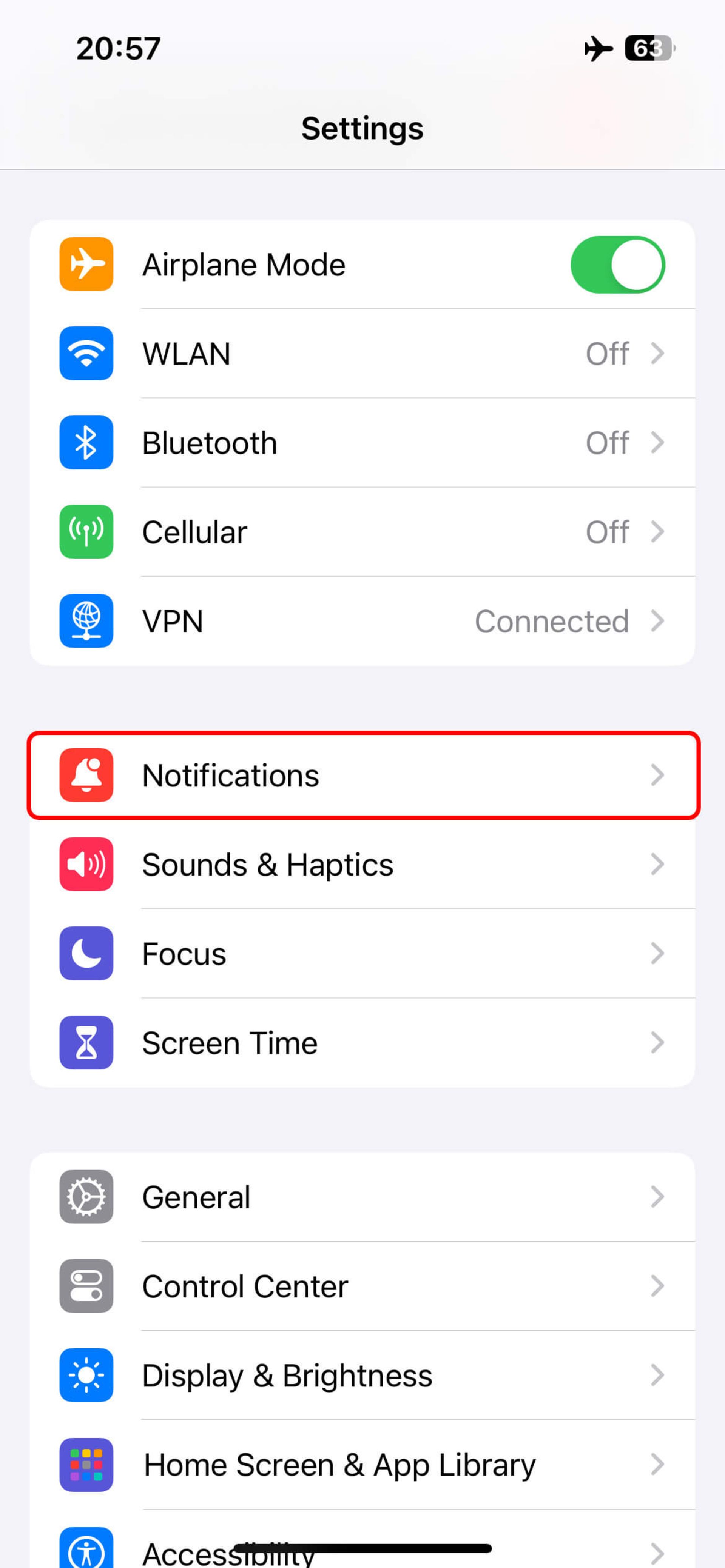 بخش تنظیمات (Settings) گوشی آیفون