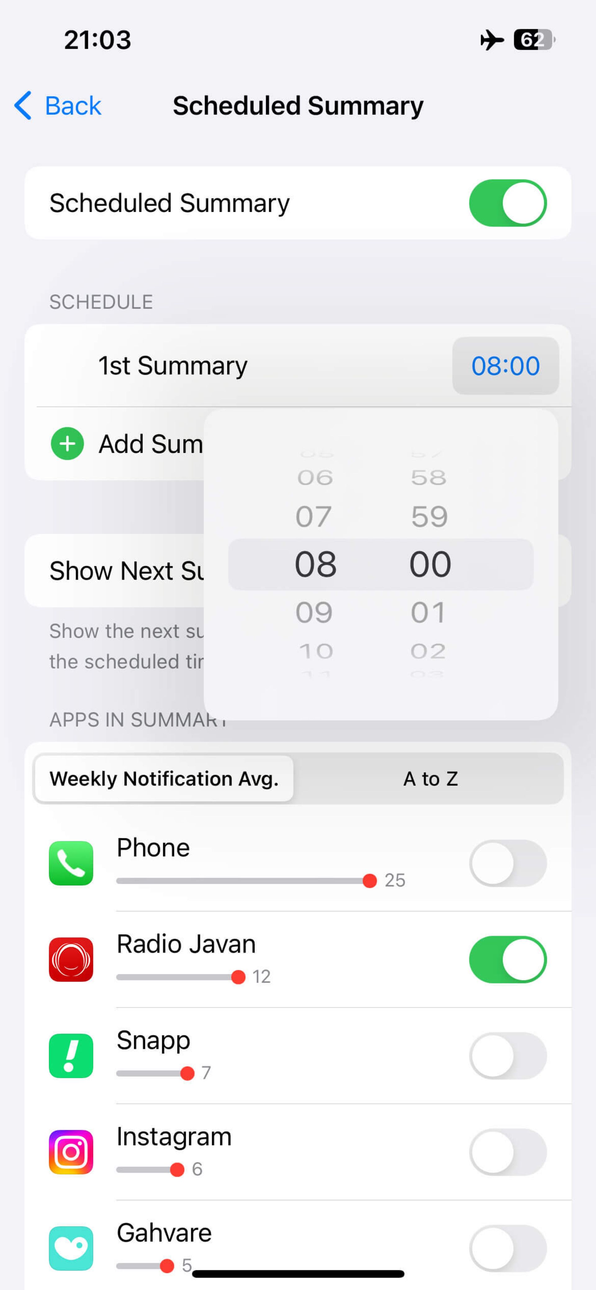 انتخاب برنامه از Apps in Summary و زمان بندی دریافت خلاصه اعلان ها در بخش Schedule