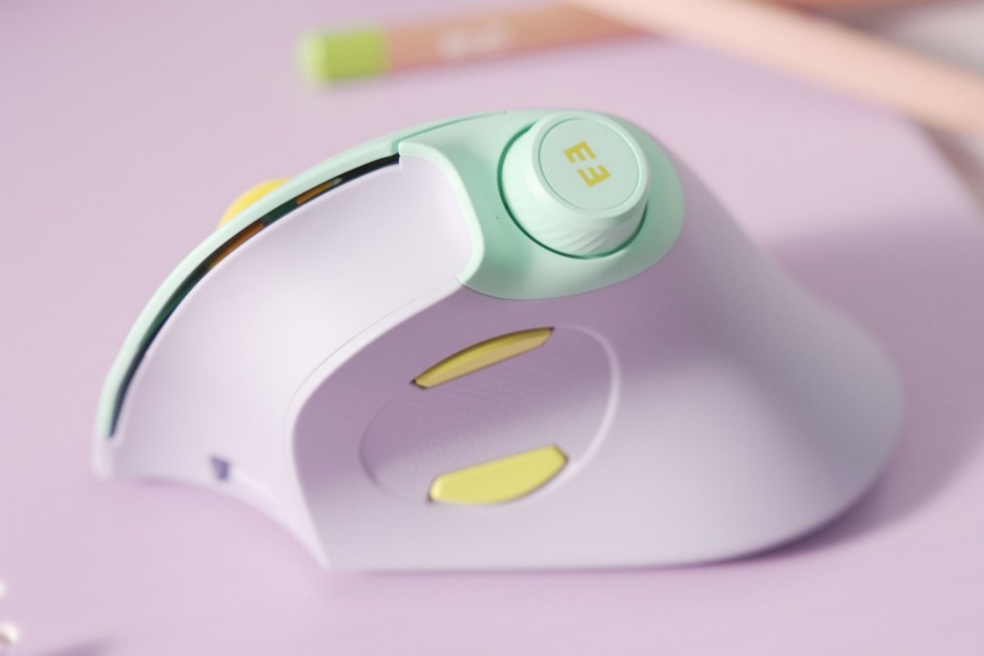 ماوس MOU-302 در رنگ صورتی