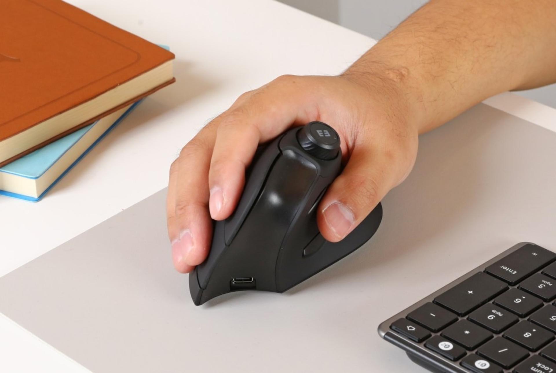 ماوس MOU-302 در رنگ مشکی