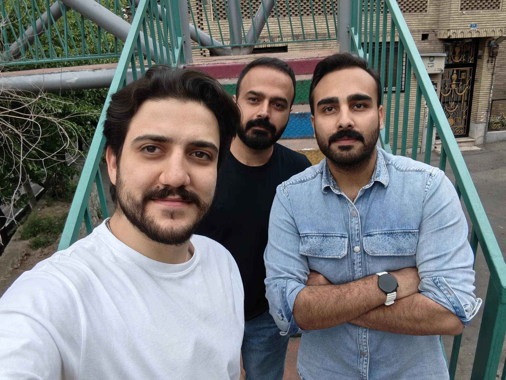 عکس سلفی با دوربین سلفی ناتینگ فون 4a پرو