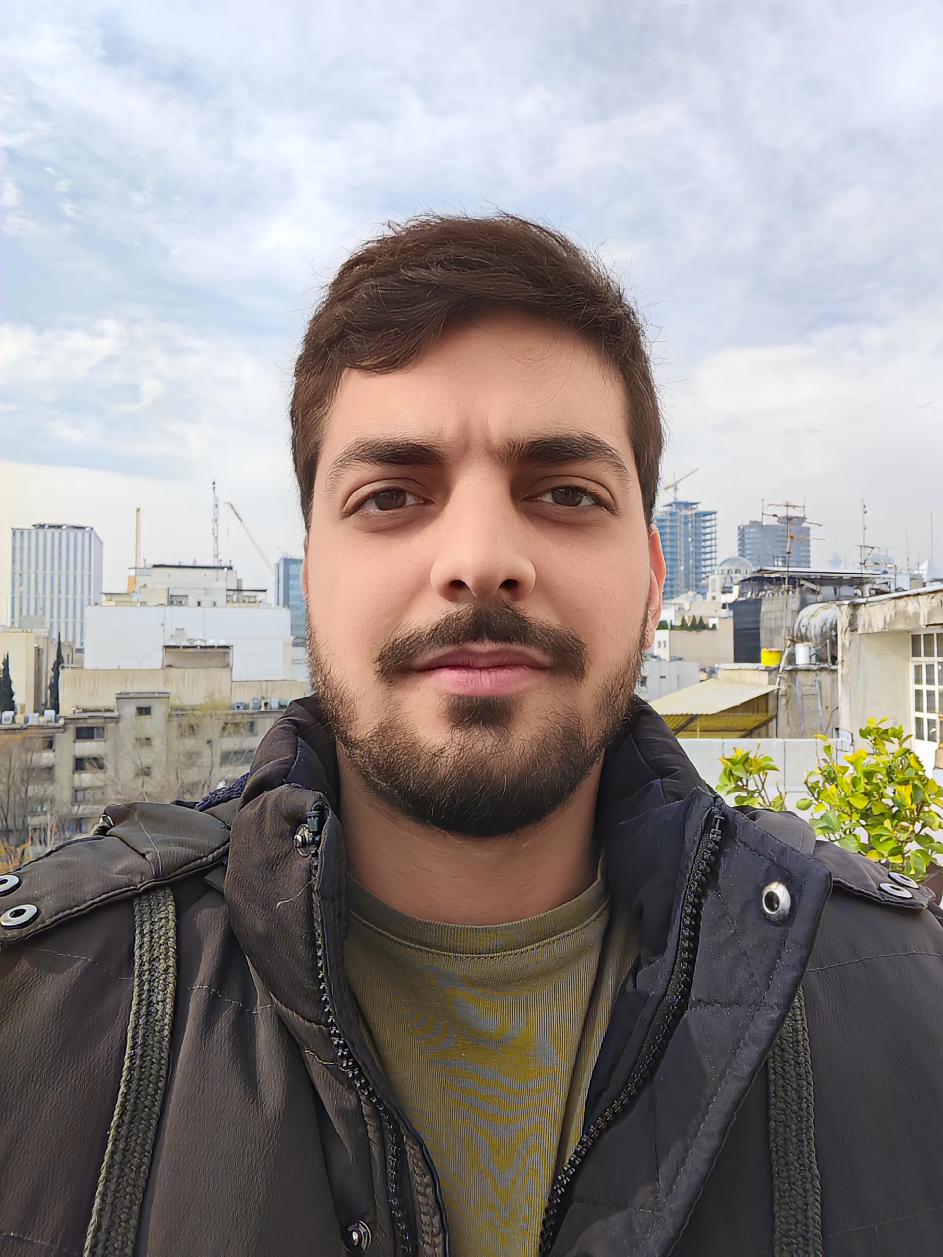 عکس سلفی دوربین ردمجیک ۱۱ پرو