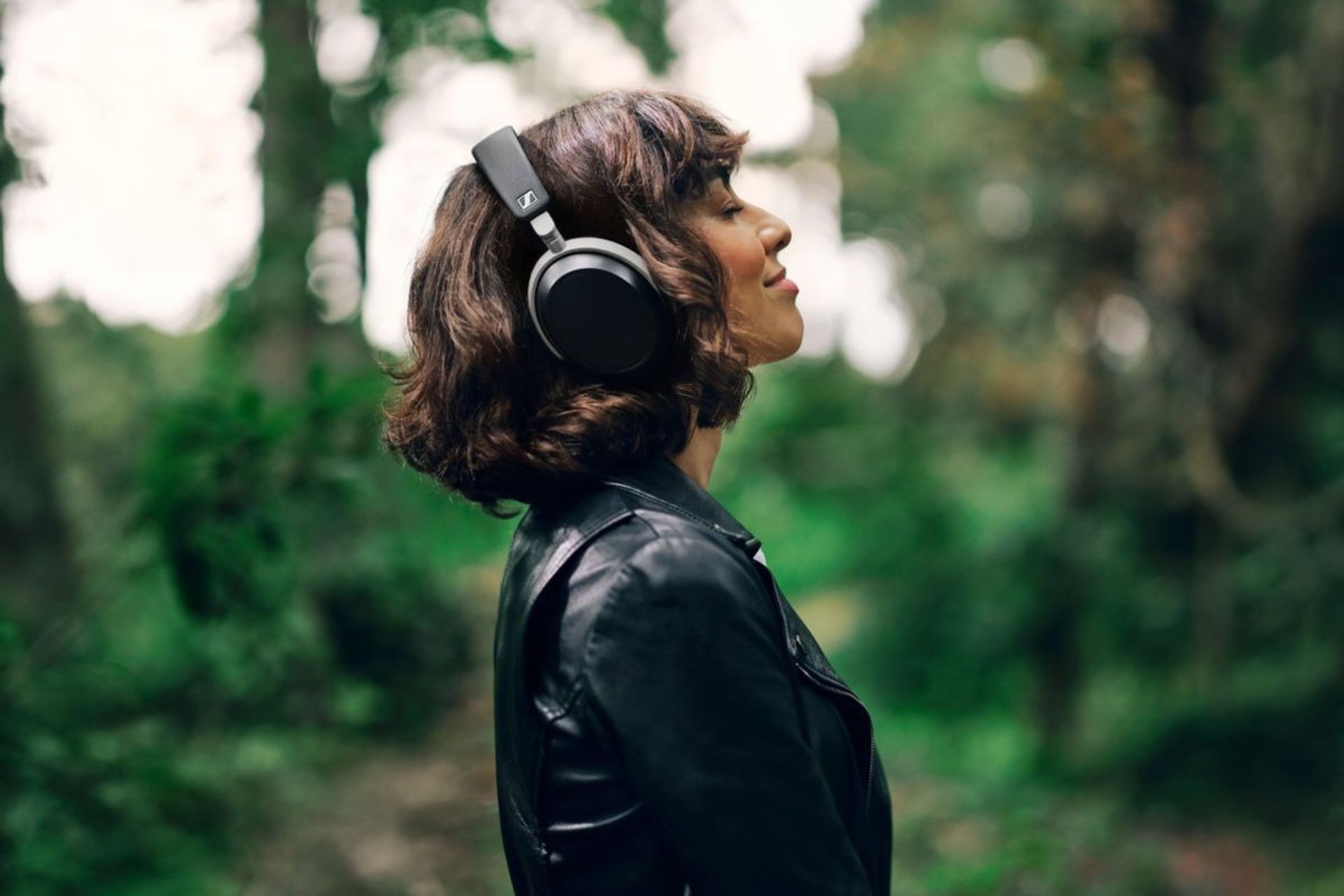 هدفون بی‌سیم سنهایزر HDB 630