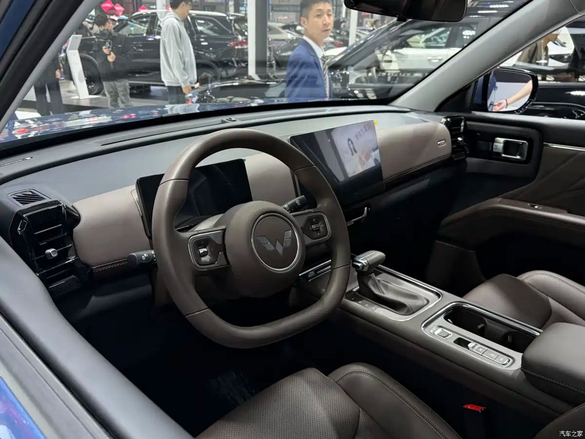 شاسی بلند Xingguang 560