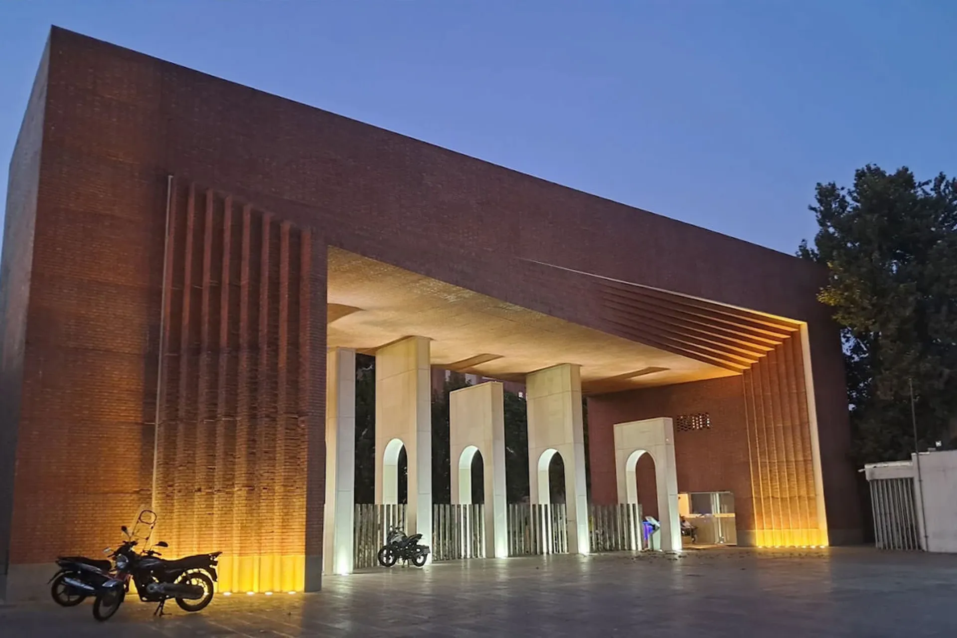 دانشگاه صنعتی شریف