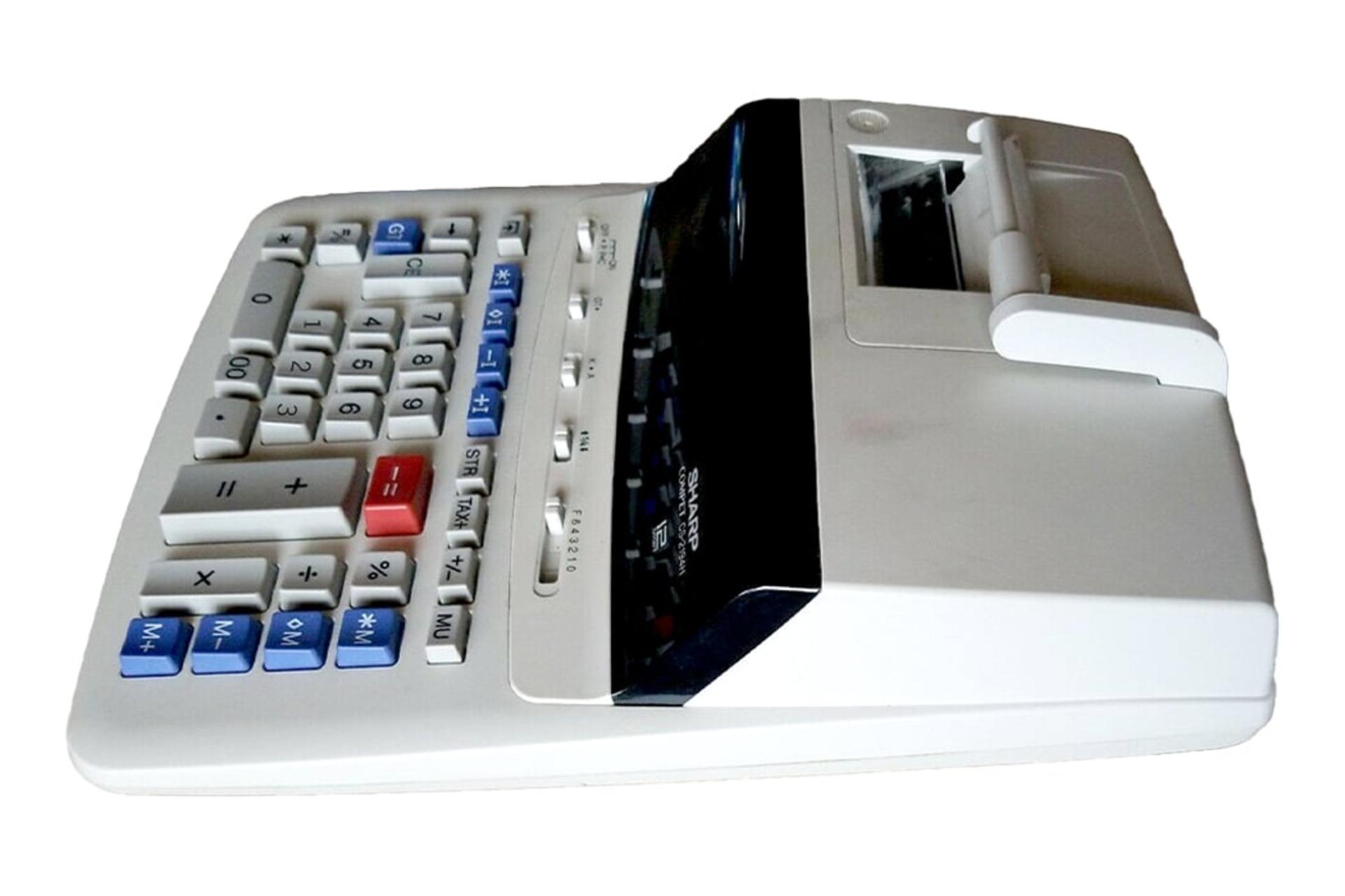 نمای لبه کناری ماشین حساب شارپ CS-2194H با نمایش صفحه کلید