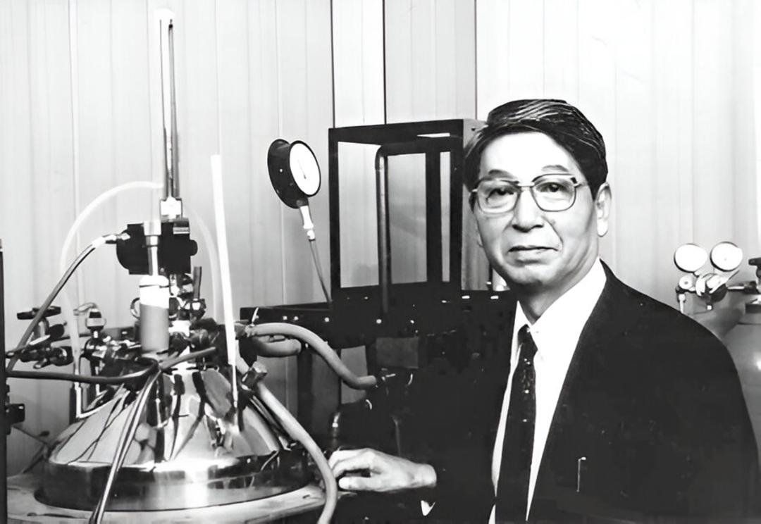 چهره مهندس شوجی تاناکا فرد اصلی پروژه VLSI ژاپن