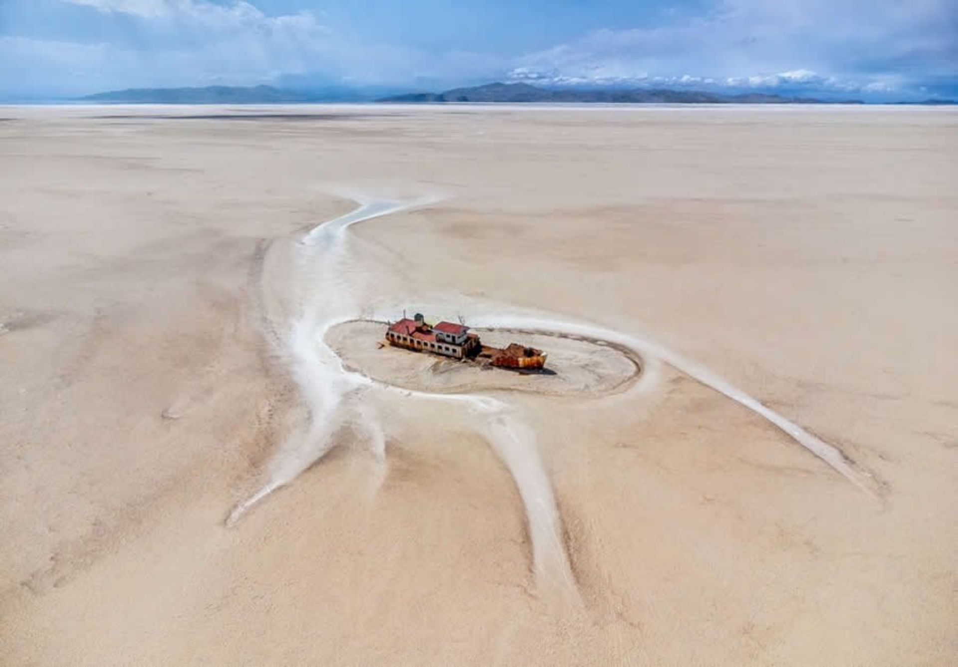بخش شهری - رتبه اول: «بلعیده‌شده» اثر محمد عطایی محمدی - برنده مسابقه Sirena 2025