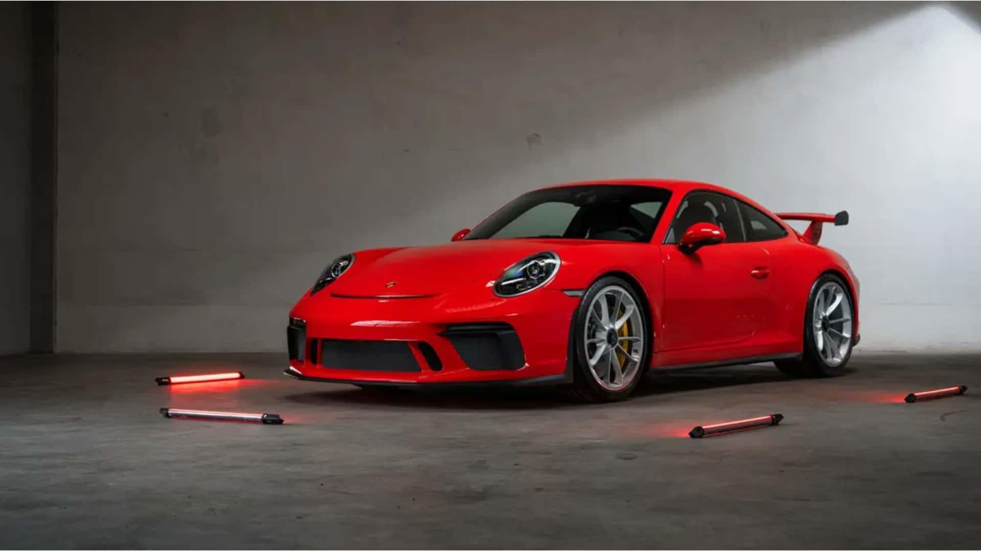 خودرو پورشه 2018 PORSCHE 911 GT3 (991.2) از نمای سه‌رخ جلو