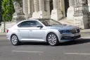 خودرو اشکودا سوپرب Skoda Superb 2023 نمای جانبی