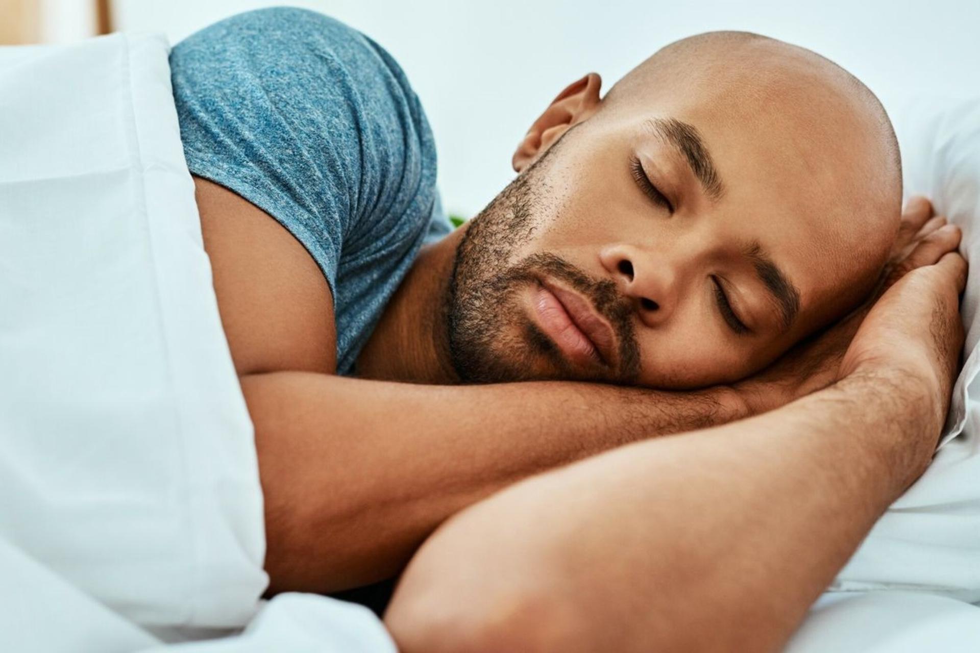 سندرم خواب کوتاه با کم‌خوابی تفاون دارد
