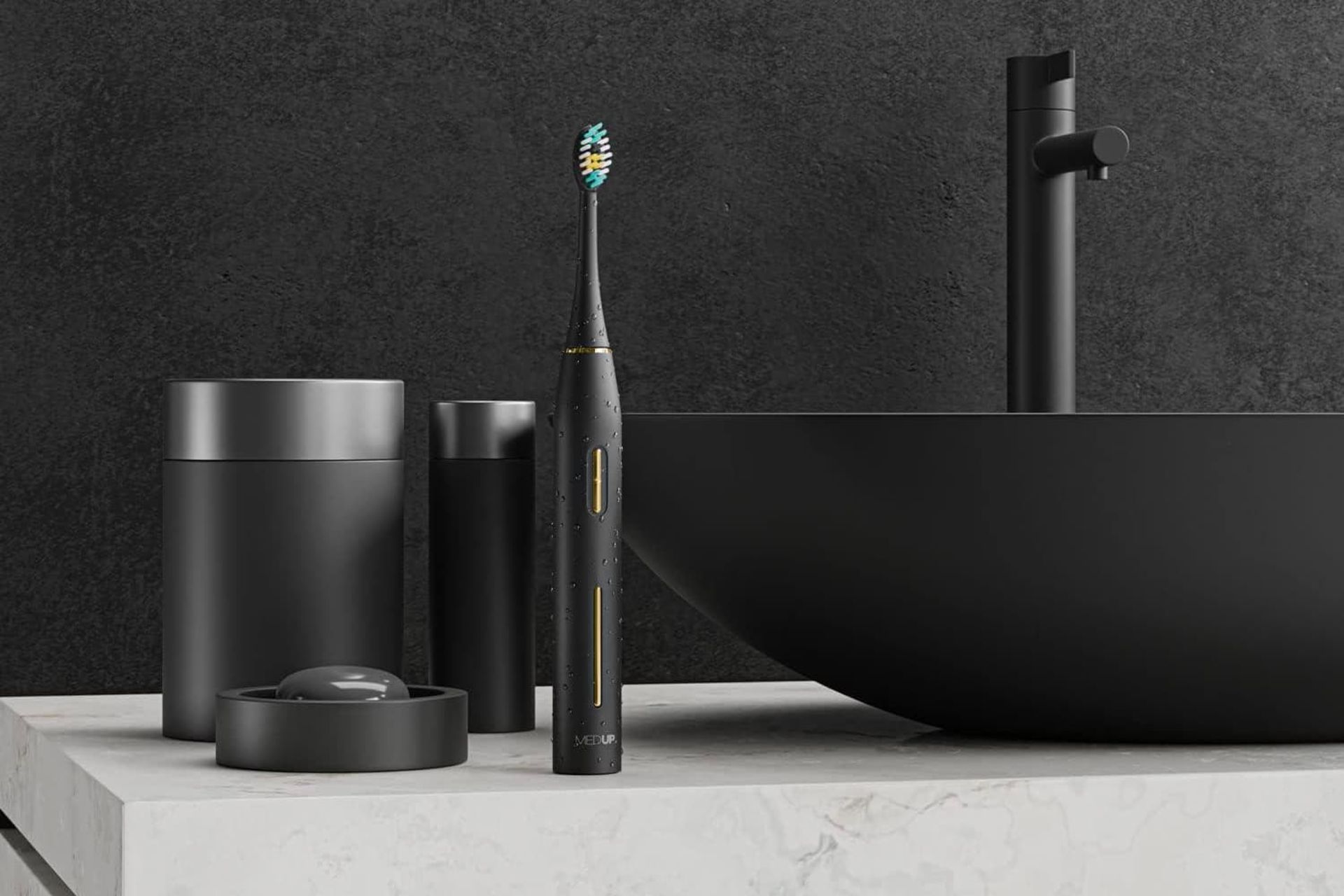 مسواک برقی مشکی از نمای جلو