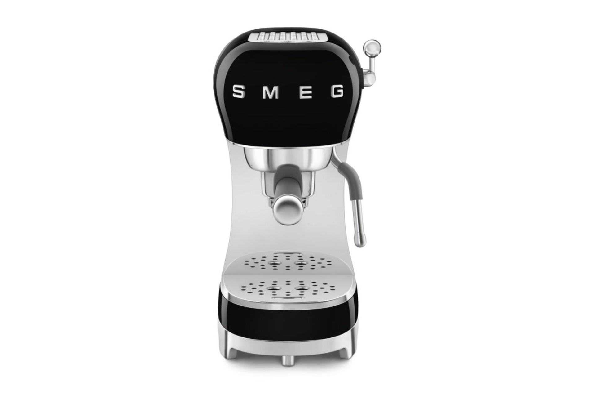 اسپرسوساز اسمگ Smeg ECF02