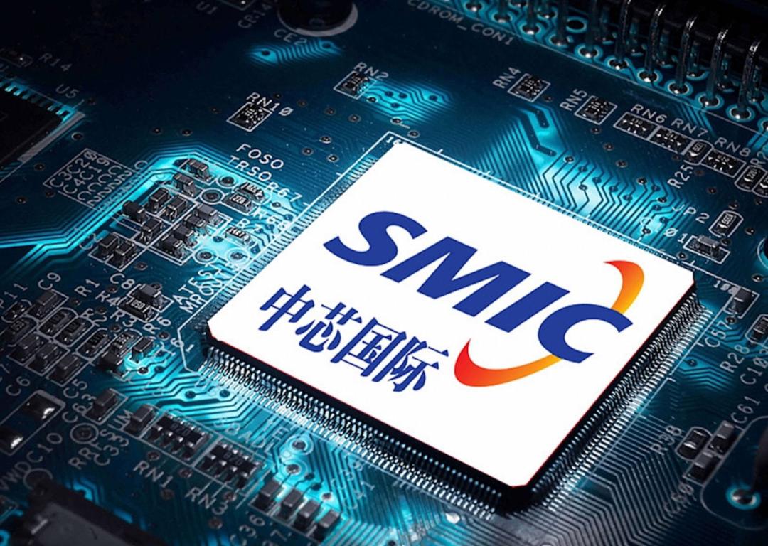 تراشه شرکت SMIC (Semiconductor Manufacturing International Corporation) روی برد الکترونیکی